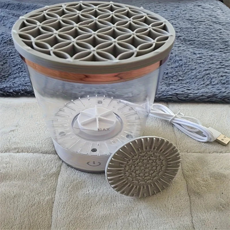 3in1電動メイクブラシクリーナー＆乾燥機 自動回転式メイクブラシ洗浄機（収納ラック付き・ディープクレンジング）